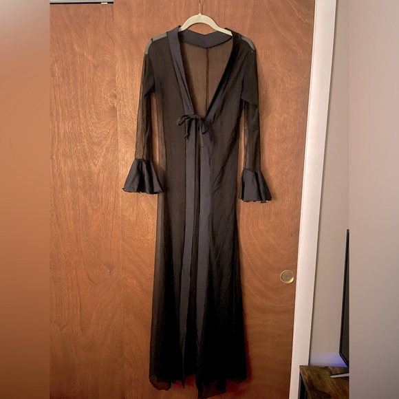 Long Sheer Robe - Picture 2 of 7